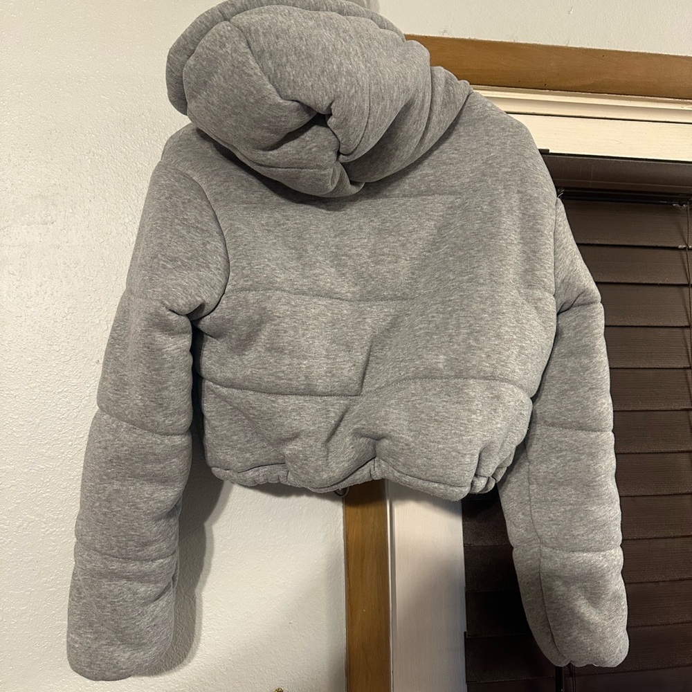Size XS PacSun Light Gray Jacket w/ Hood - Picture 4 of 5